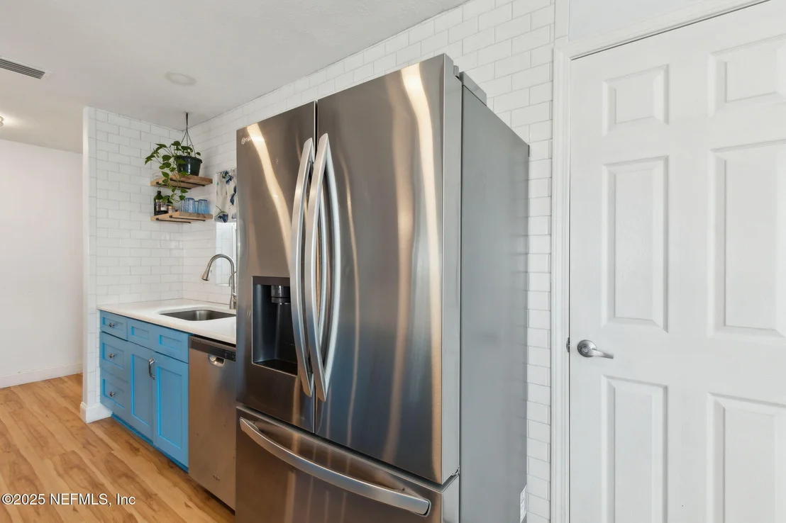 Photo of 234 HAWTHORNE Road