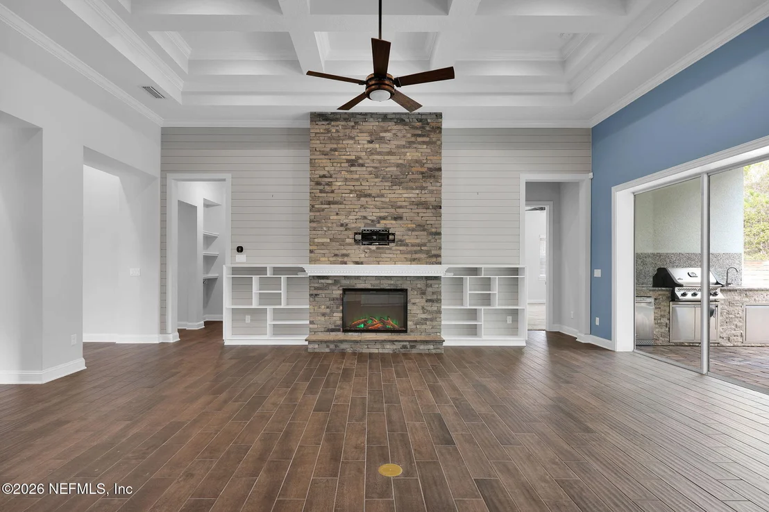 Photo of 62 BROADLEAF Lane