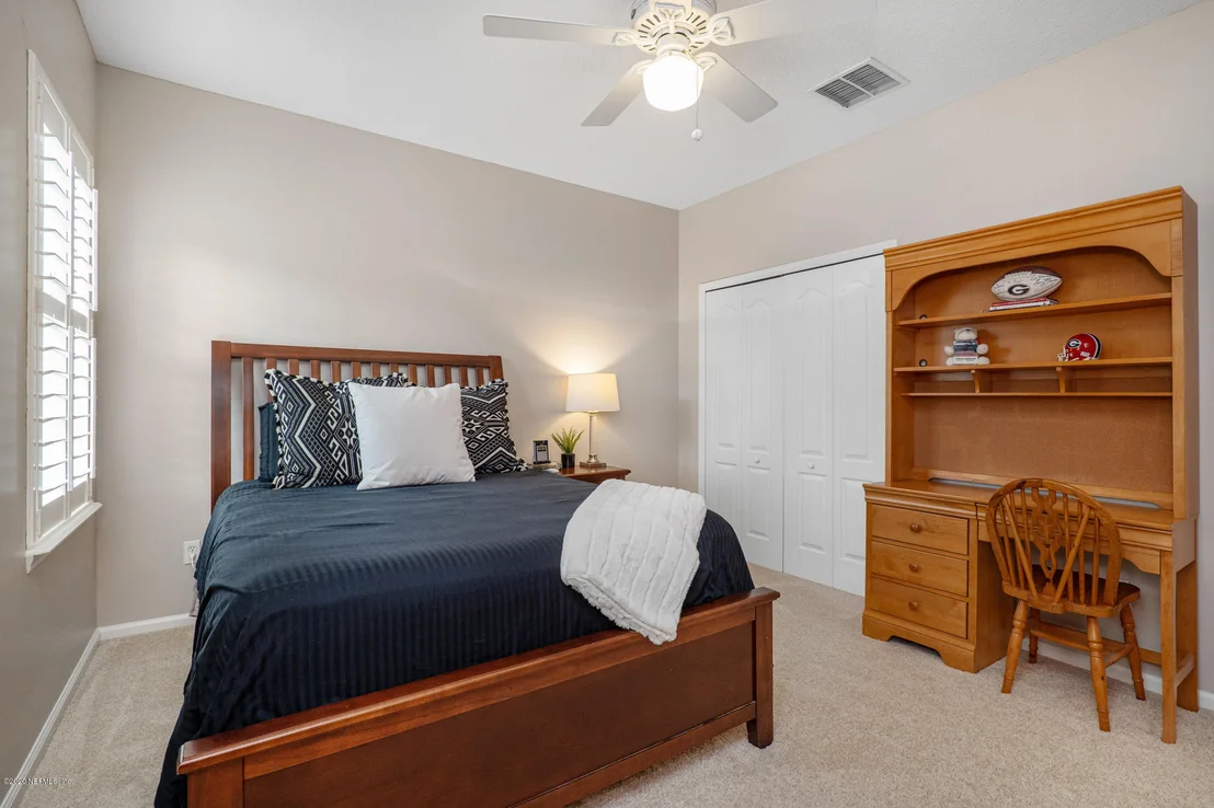 Photo of 1720 E COBBLESTONE Lane