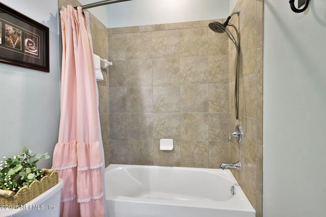 Photo of 550 BRAMBLY VINE Drive