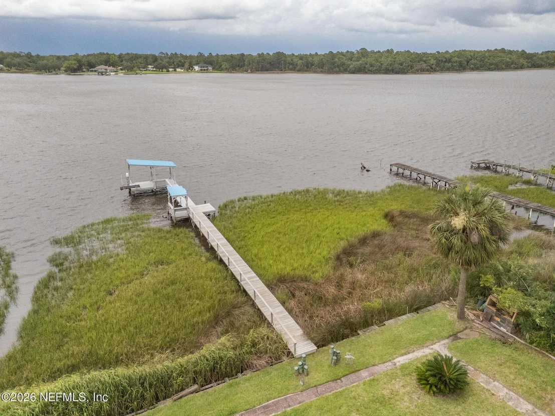Photo of 1375 CEDAR BAY Road