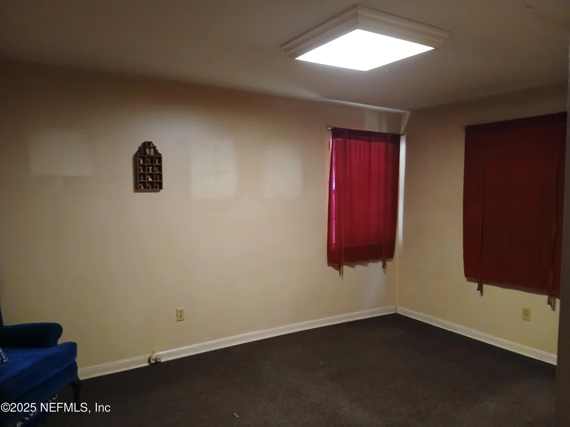 Photo of 2484 PEACH Drive