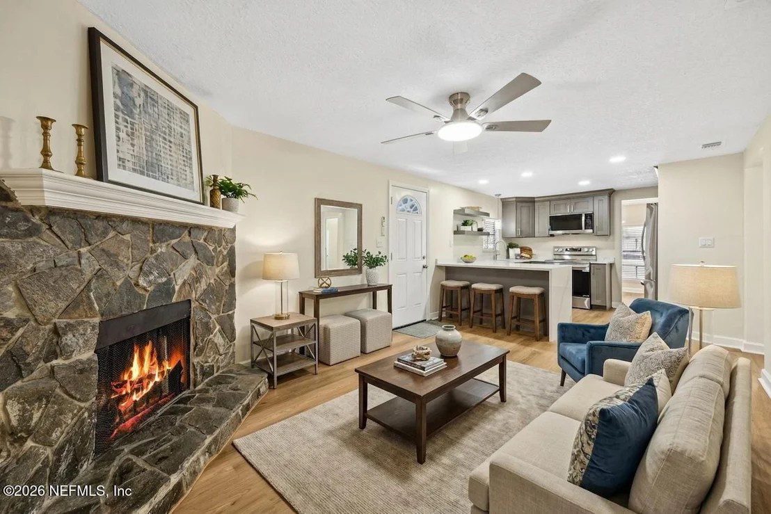 Photo of 7611 MCCOWAN Drive