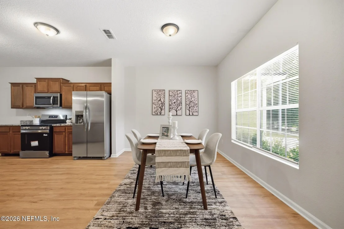 Photo of 4030 HUNTER Circle