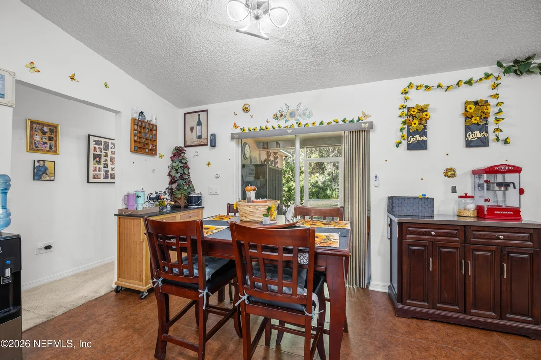 Photo of 97106 YORKSHIRE Drive