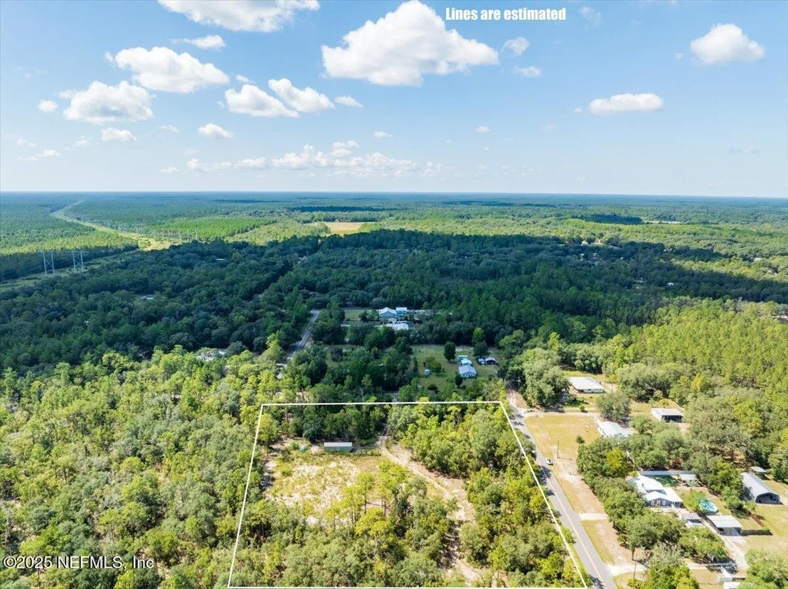Photo of 124 DAREN Drive