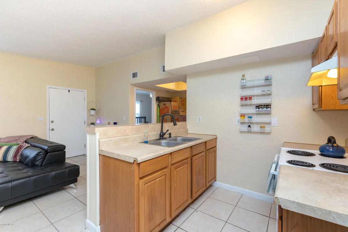 Photo of 4160 RUBY Drive W