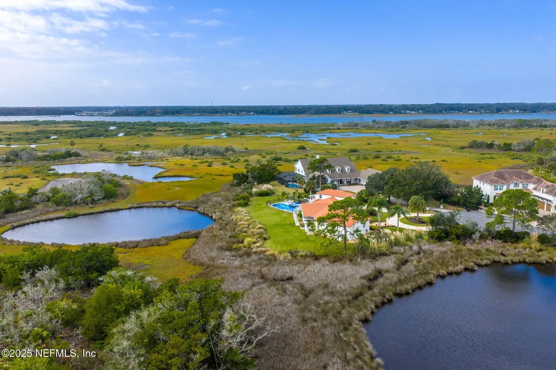Photo of 188 HERONS NEST Lane