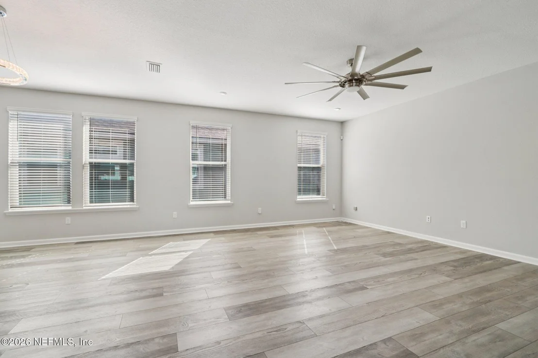 Photo of 32 VERDURE Street