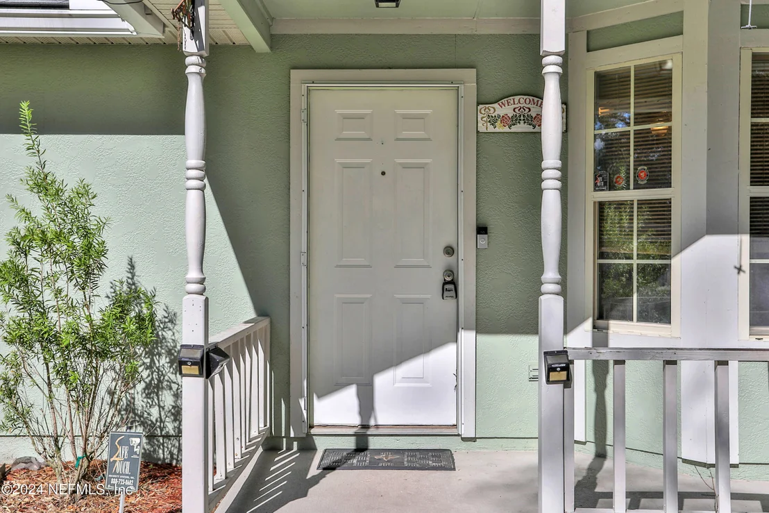 Photo of 2827 EAGLE POINT Road