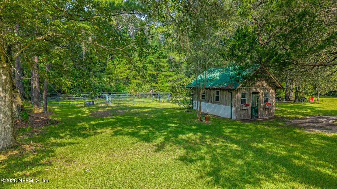 Photo of 46171 SAULS Road