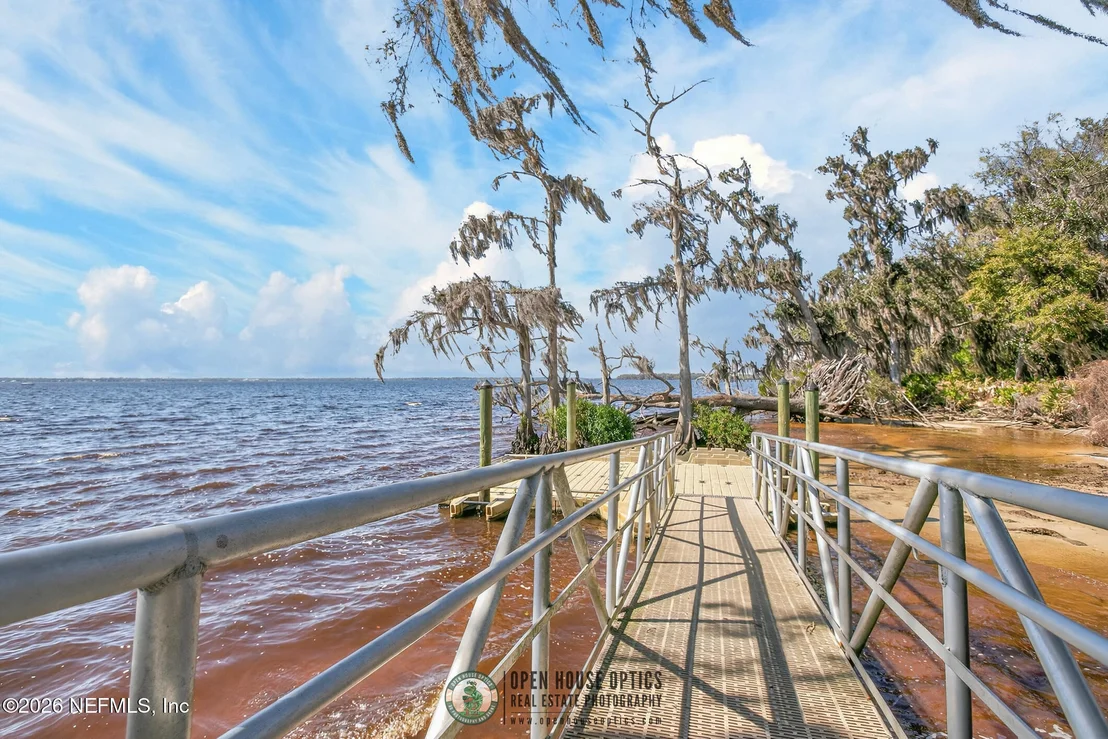 Photo of 56 FOOTBRIDGE Road