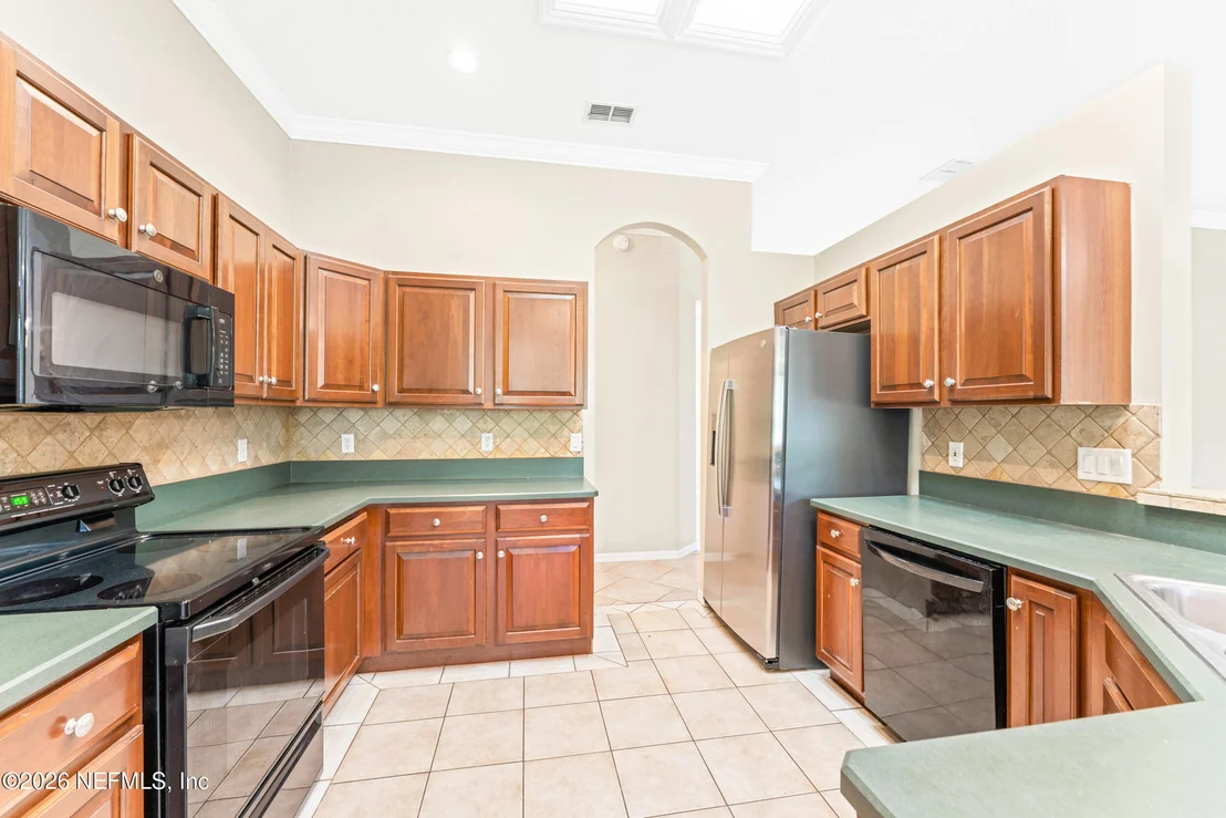 Photo of 893 BLACKBERRY Lane