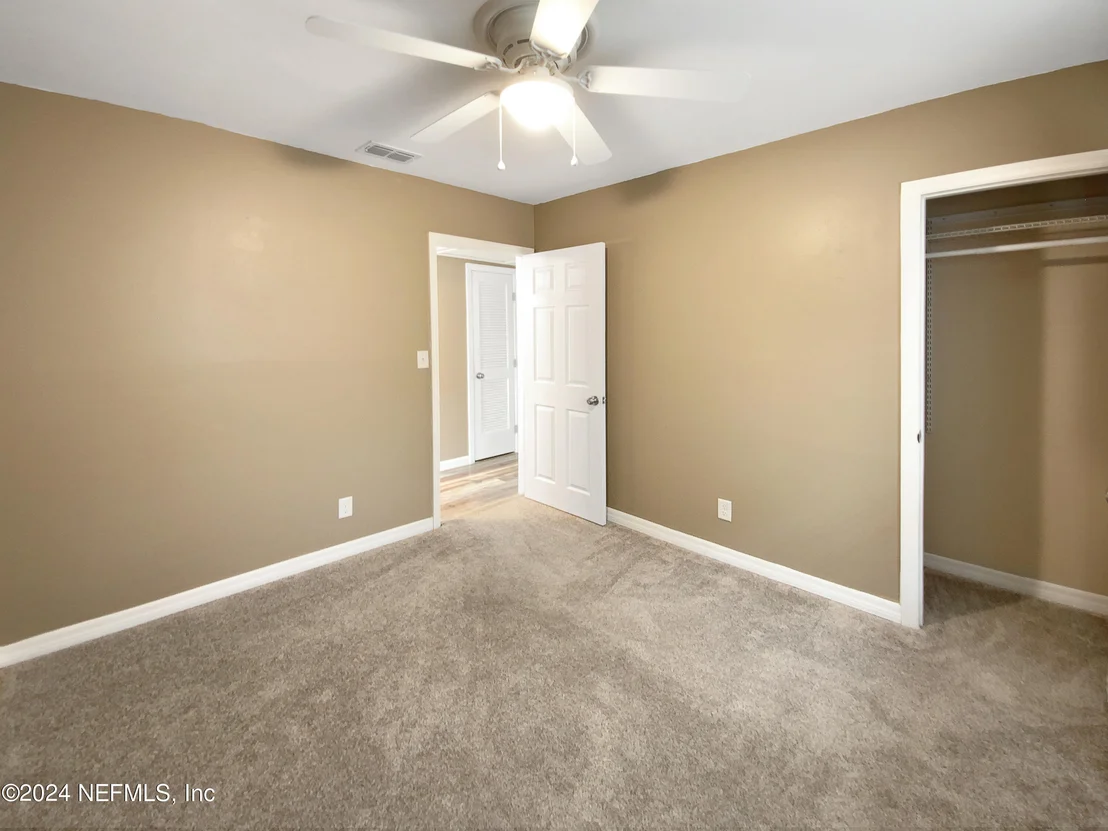 Photo of 7505 CENTAURI Road