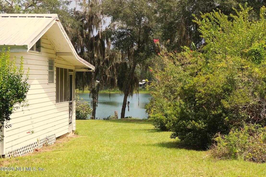 Photo of 214 MIRROR LAKE Drive