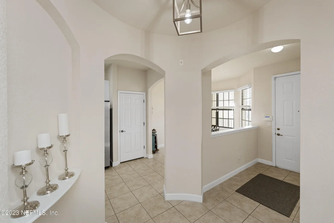 Photo of Unit 303 at 220 PASEO TERRAZA