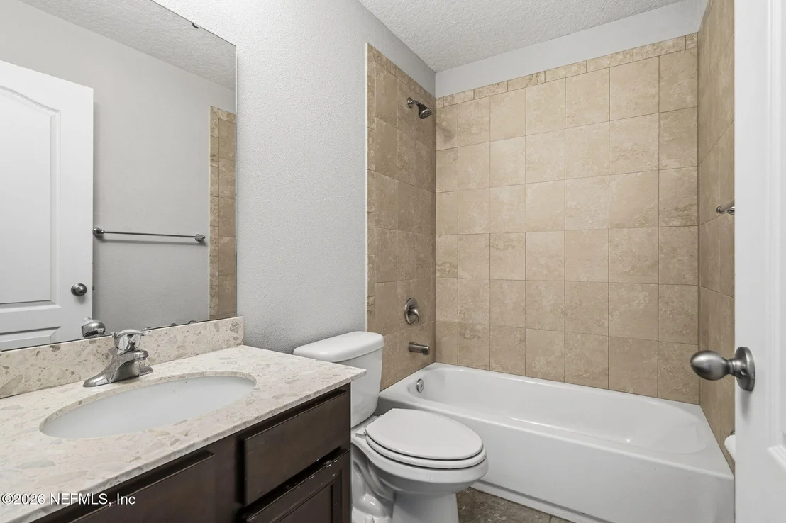 Photo of 4994 BALLASTONE Drive
