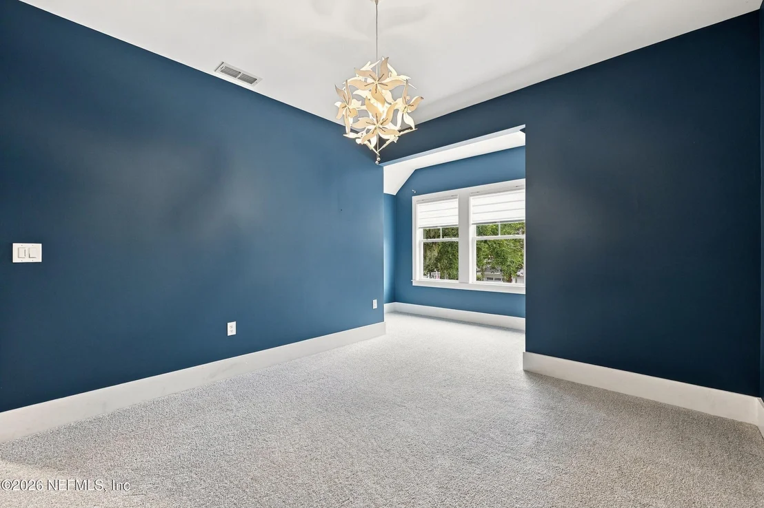 Photo of 760 PARADISE Lane