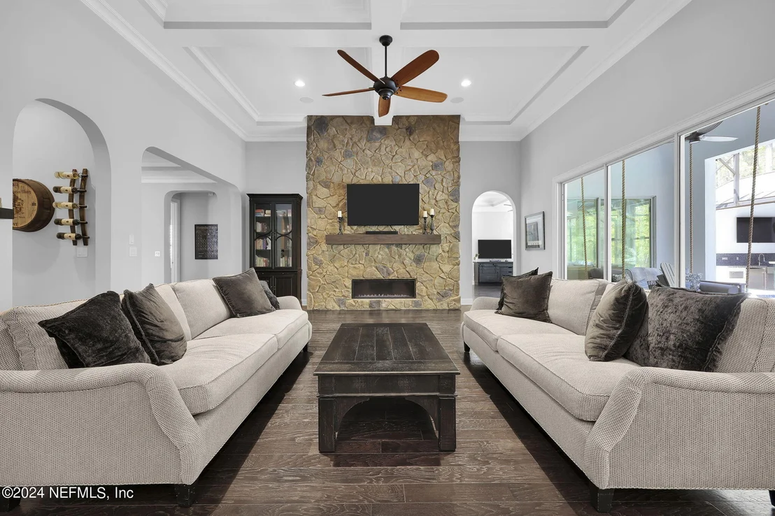 Photo of 249 DEER VALLEY Drive