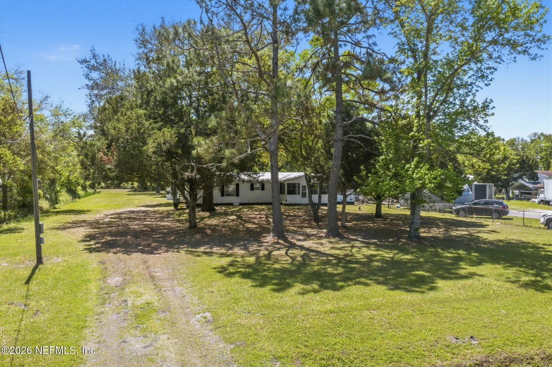 Photo of 2072 SARA LYNN Drive