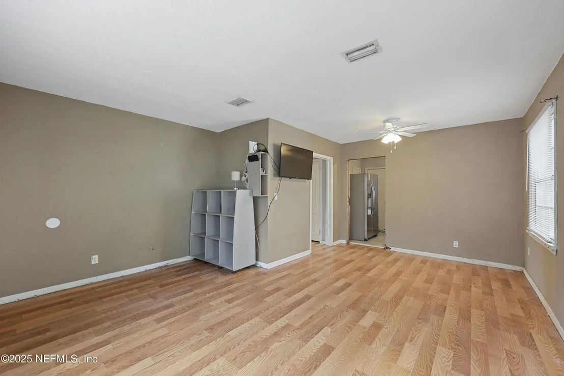 Photo of 3527 OLEANDER Street