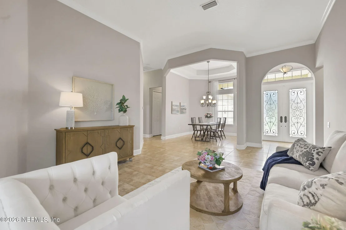 Photo of 1013 INVERNESS Drive