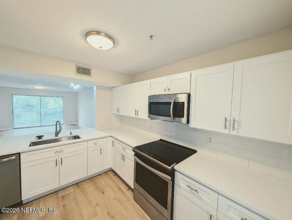 Photo of Unit G at 210 16TH Street
