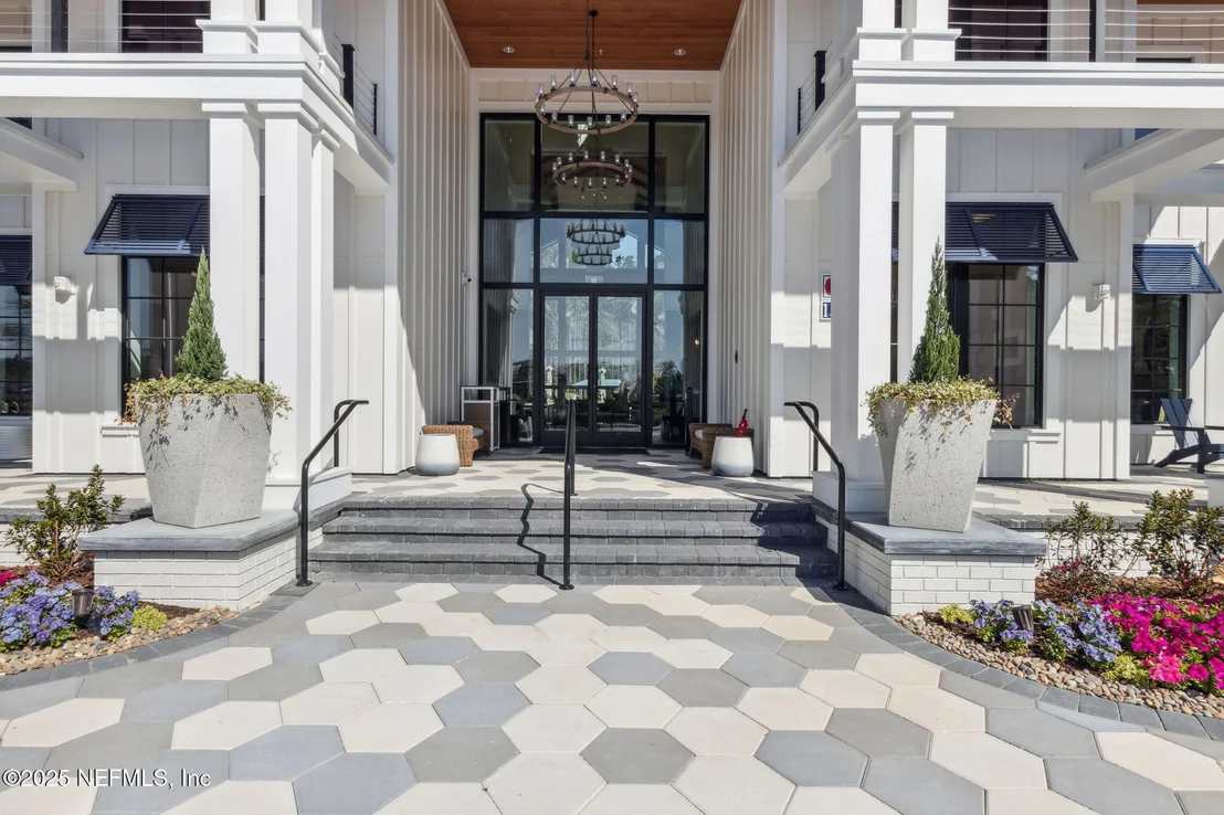 Photo of 564 JUBILEE Circle