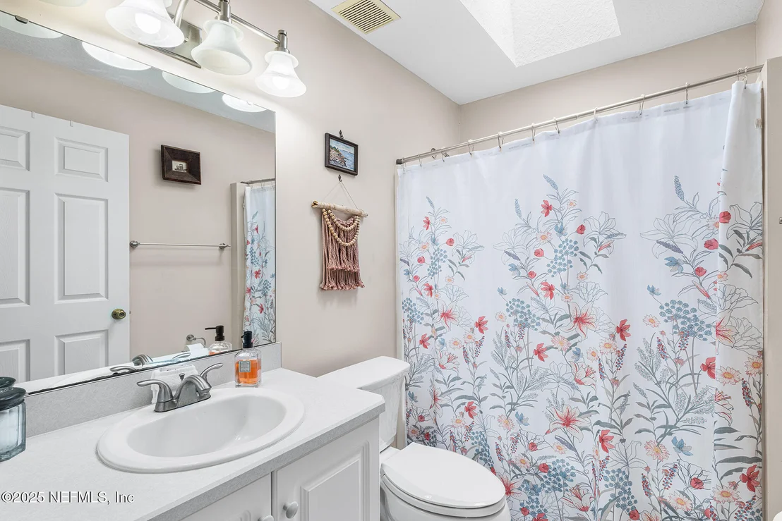 Photo of 4028 RED PINE Lane
