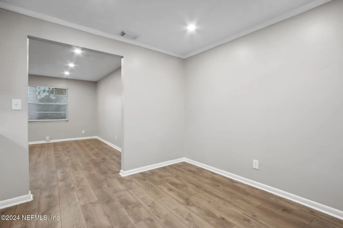 Photo of 11164 KEY HAVEN Boulevard