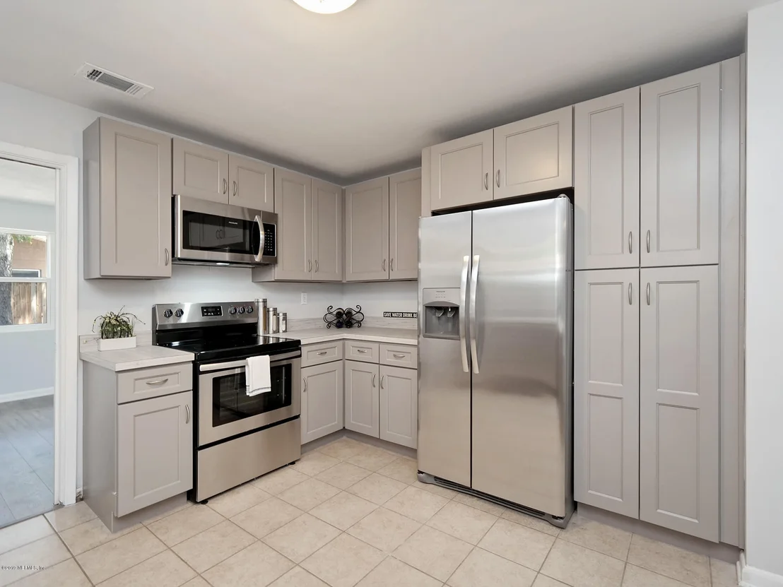 Photo of 3912 EDIDIN Drive