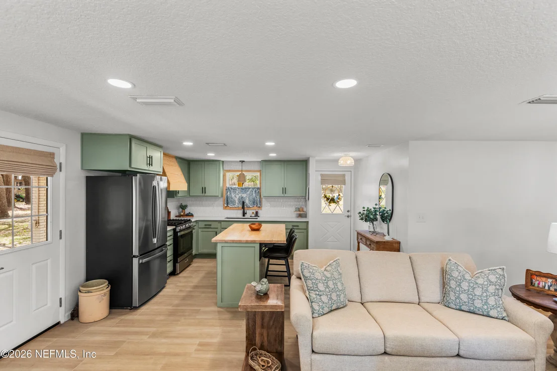 Photo of 5921 COUNTY ROAD 352