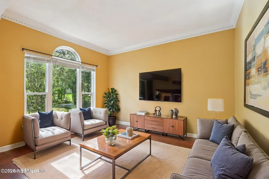 Photo of 2810 RAVINES Road