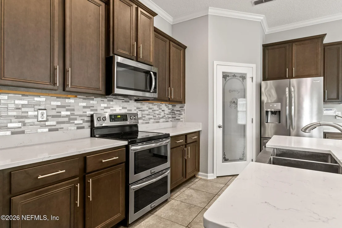 Photo of 84 MIDWAY PARK Drive