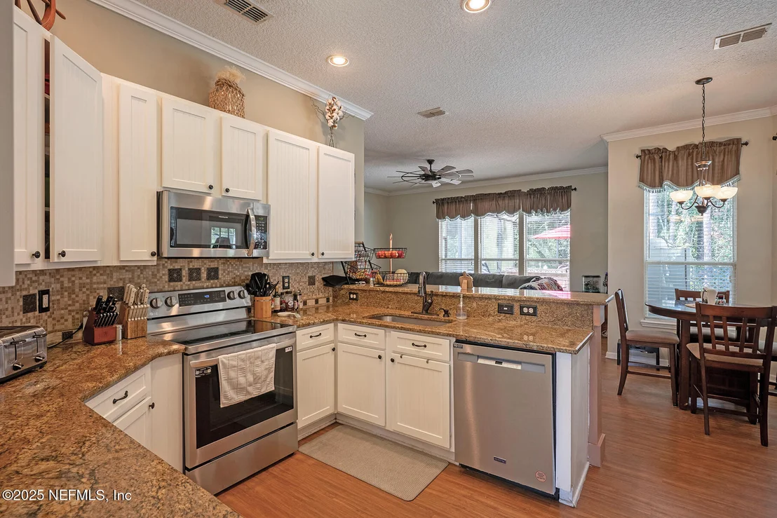 Photo of 5631 COLDSTREAM Court