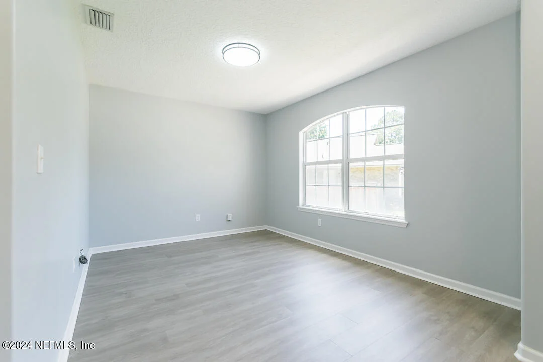 Photo of 1497 SOARING FLIGHT Way