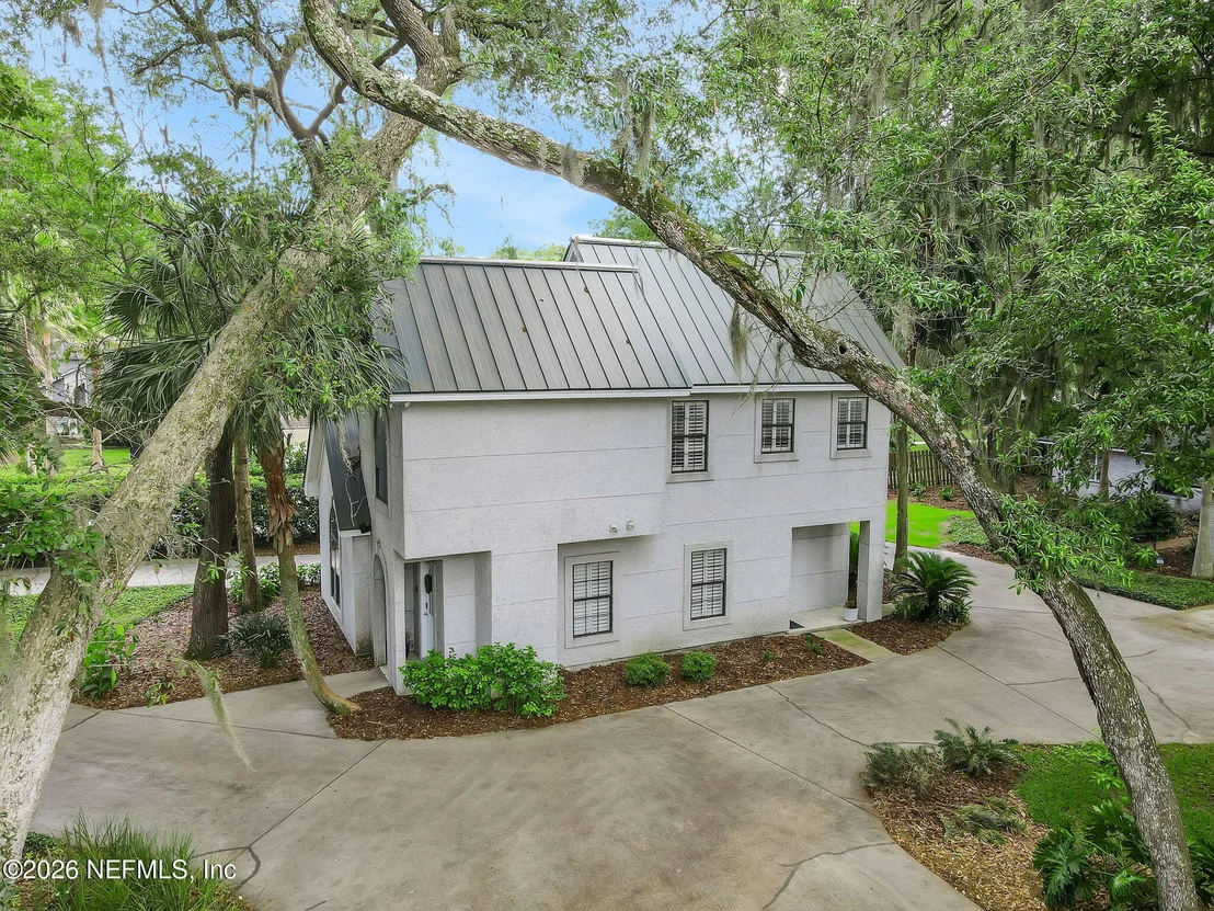 Photo of 86183 MEADOWFIELD BLUFFS Road