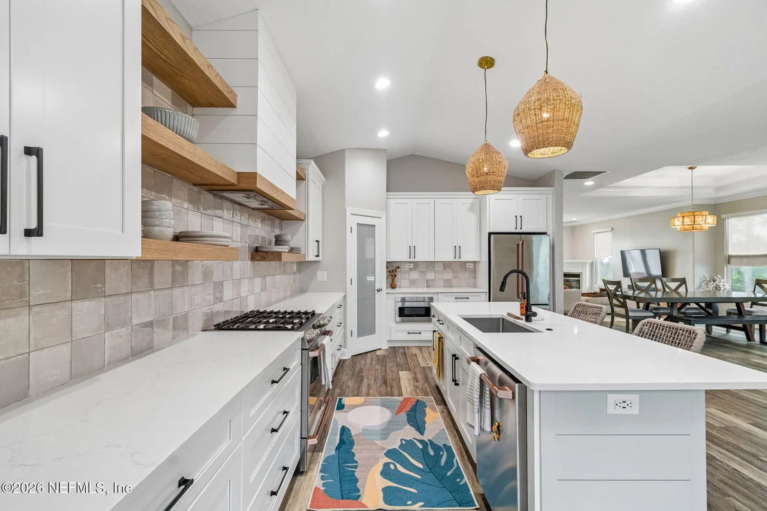 Photo of 123 SUNSET Circle S