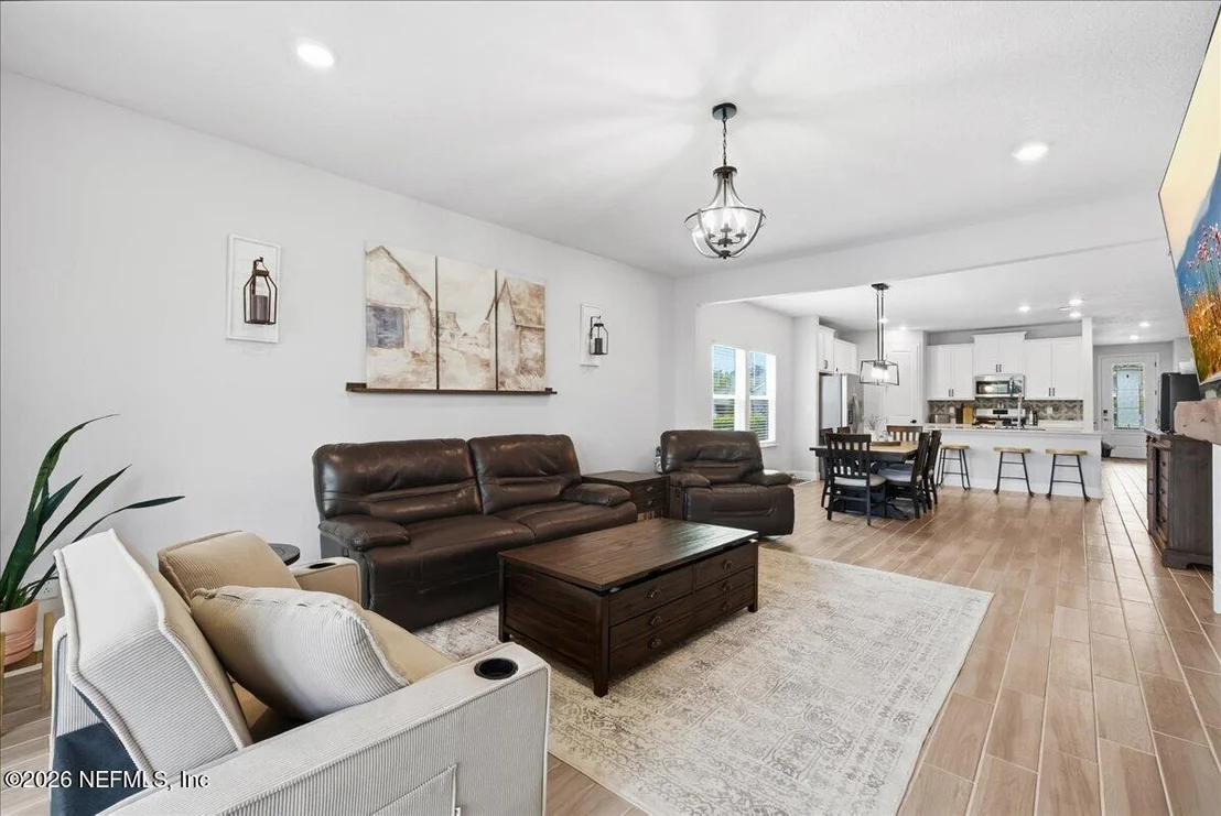 Photo of 40 RIDGEWIND Drive
