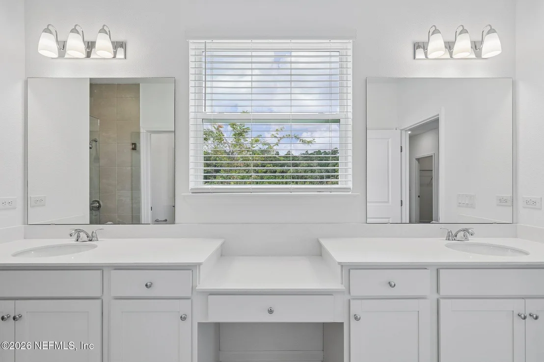 Photo of 5 BOTTLEBRUSH Lane