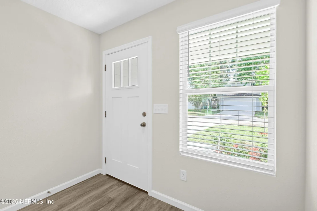 Photo of 8198 DANDY Avenue