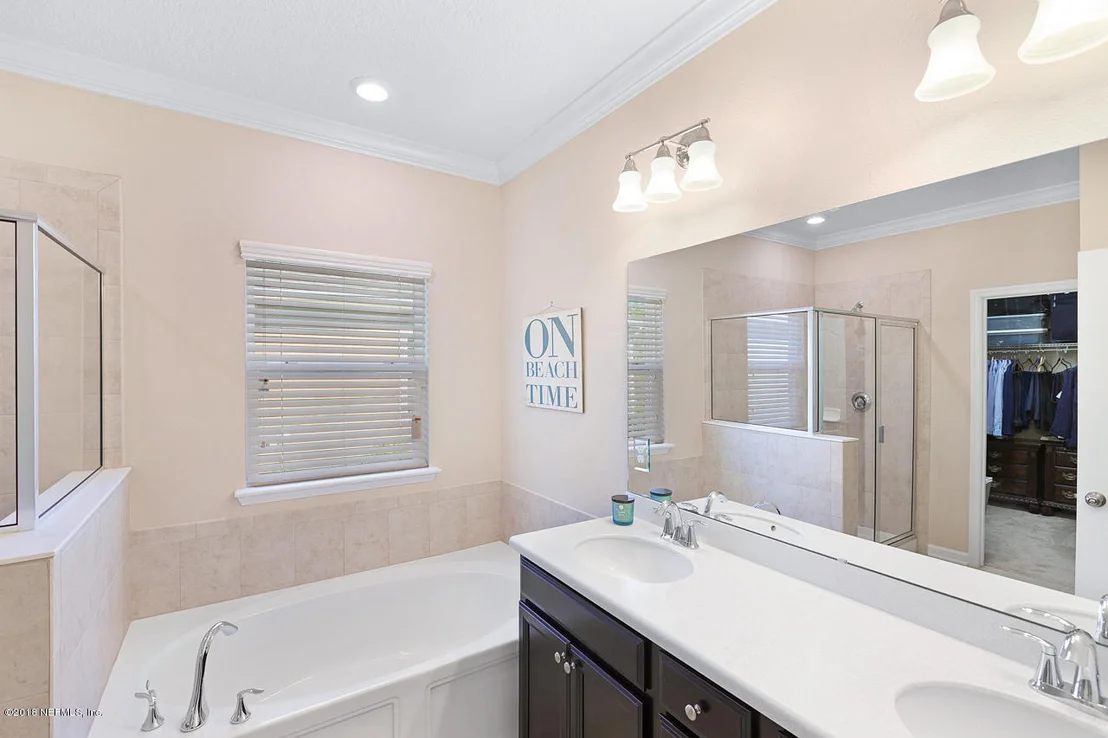 Photo of 342 ASPEN LEAF Drive