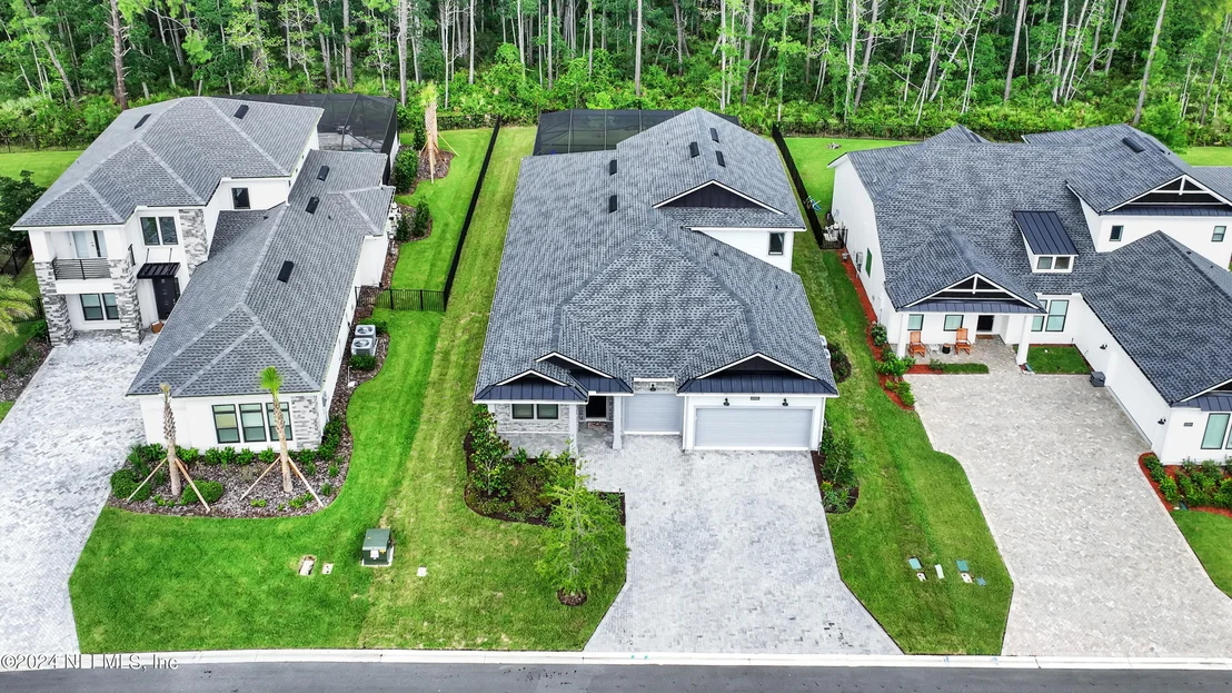 Photo of 10385 SILVERBROOK Trail