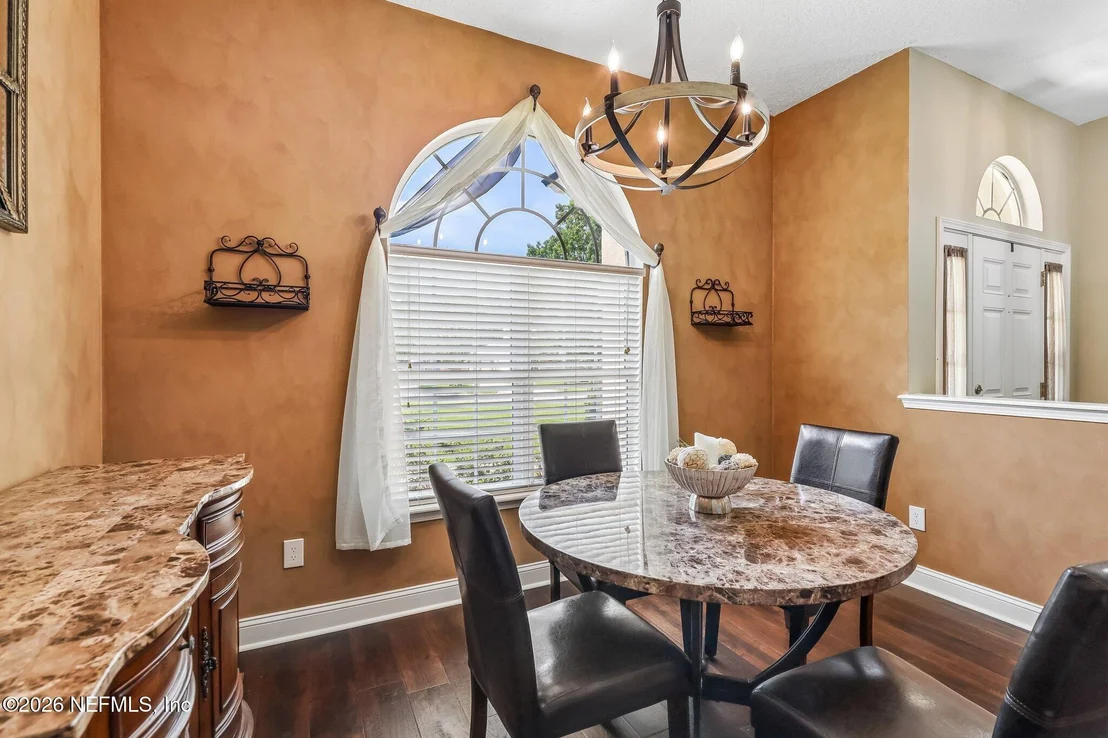 Photo of 573 WELLHOUSE Drive