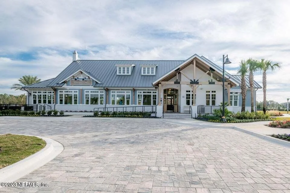 Photo of 214 HOPTREE Place