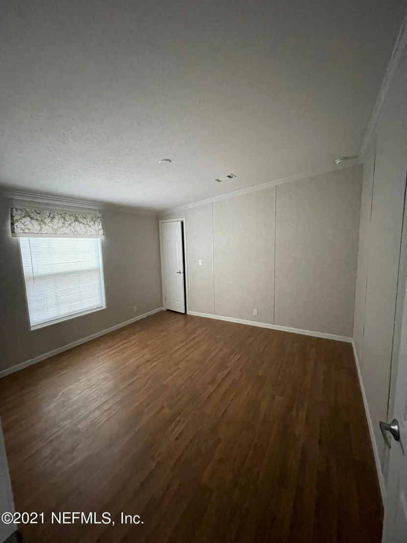 Photo of 16763 YELLOW BLUFF Road