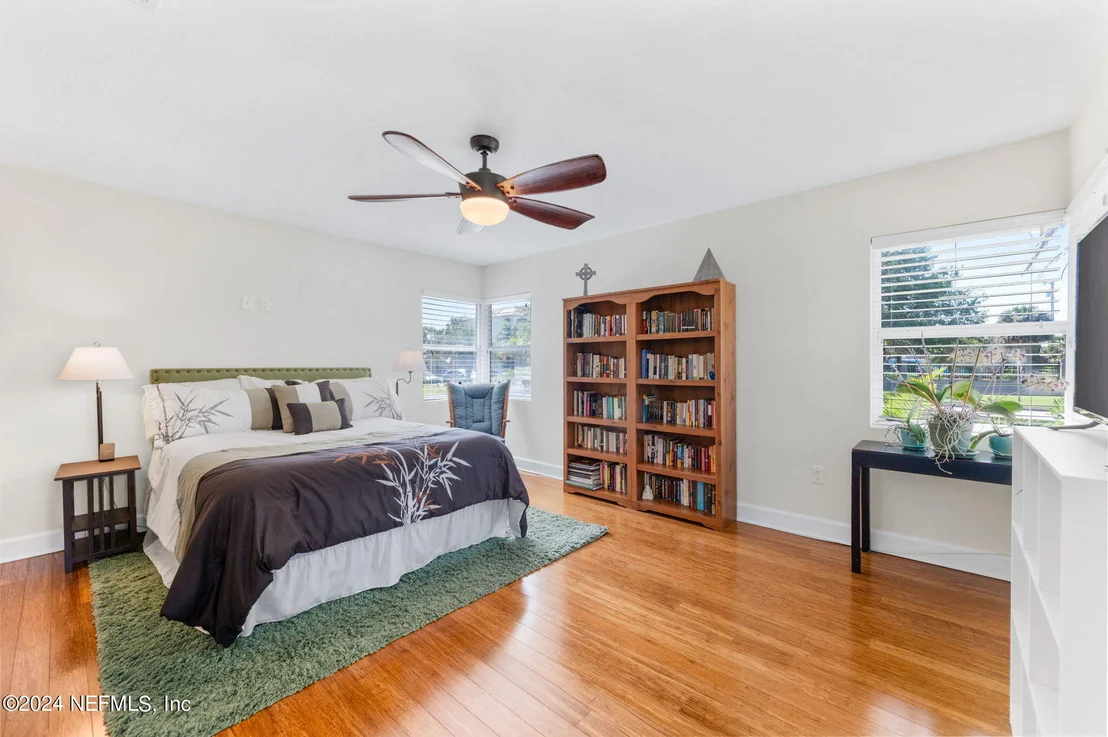 Photo of 6 OGLETHORPE Boulevard