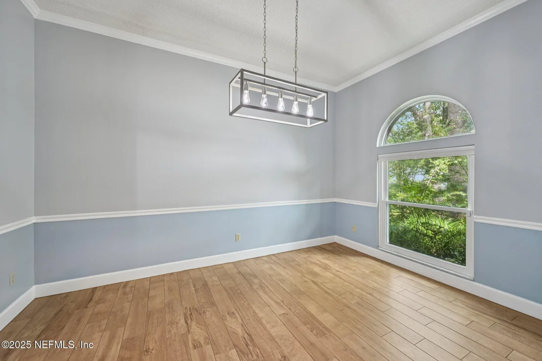 Photo of 12646 POINT PARK Drive
