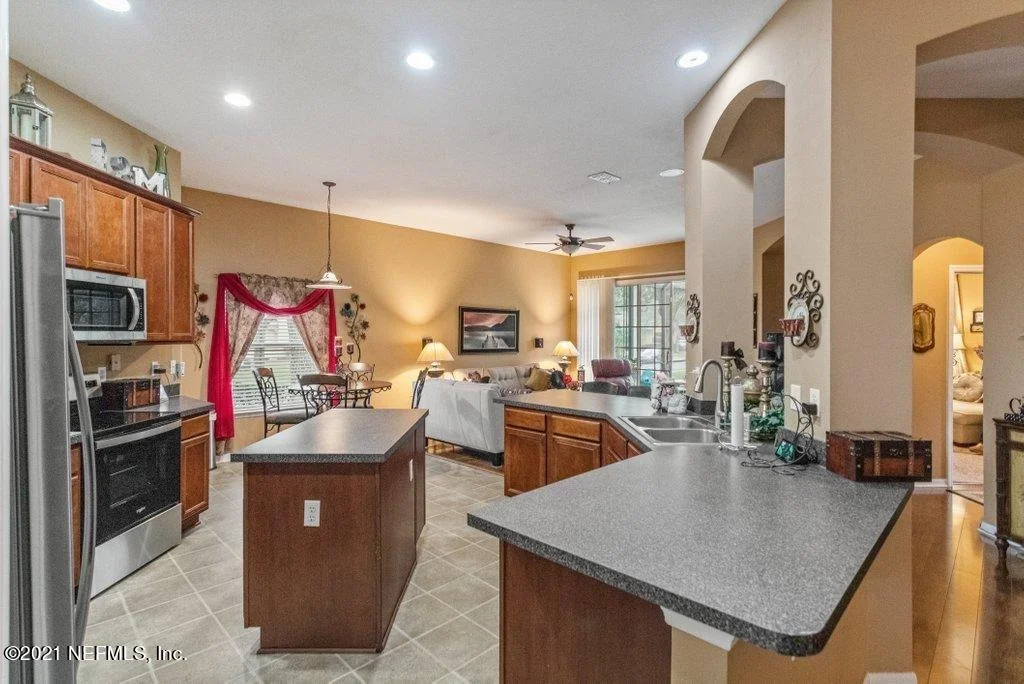 Photo of 581 LONGMILL Lane