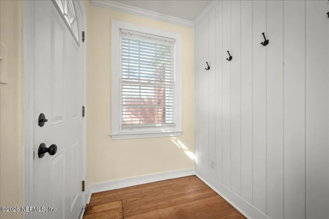 Photo of 1639 PARRISH Place